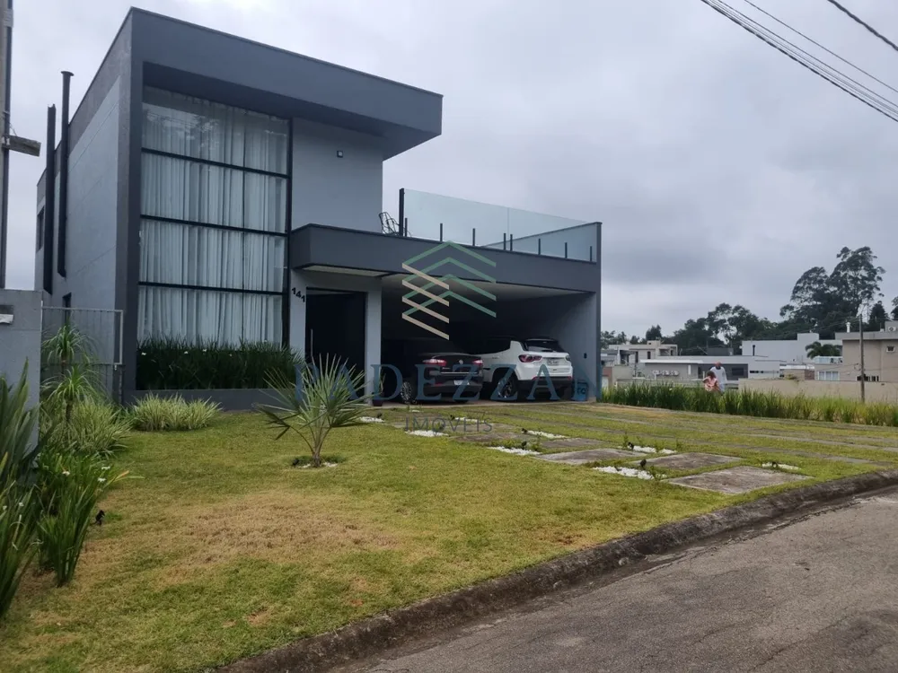 Casa, 3 quartos, 240 m² - Foto 13