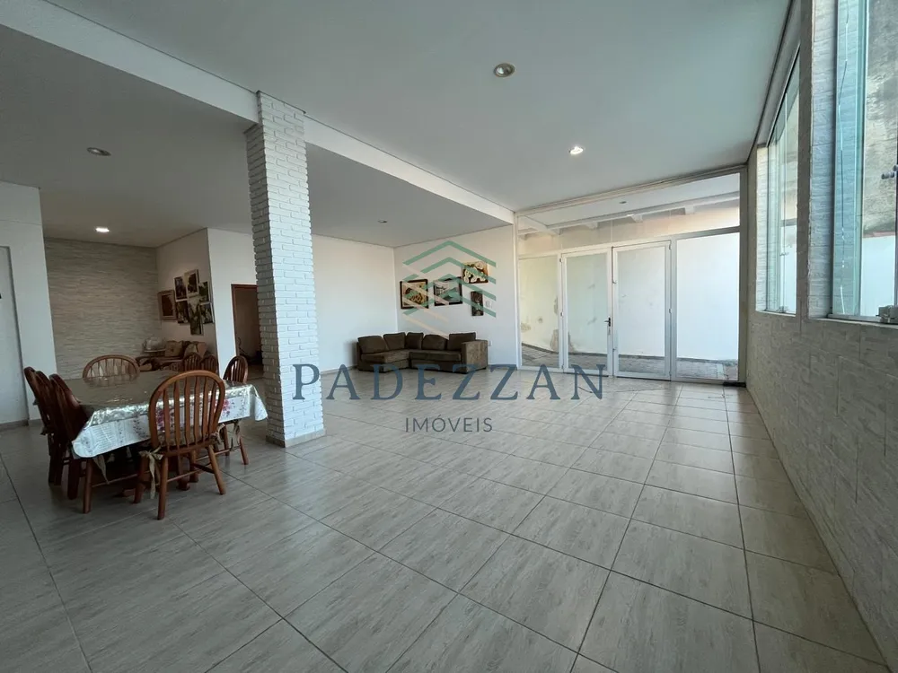 Casa, 3 quartos, 258 m² - Foto 15