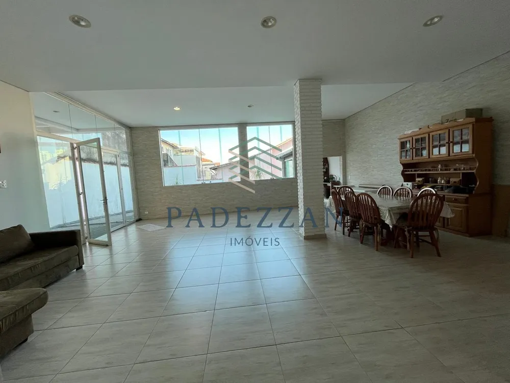 Casa, 3 quartos, 258 m² - Foto 16