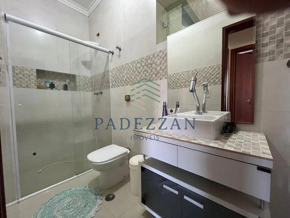 Casa, 3 quartos, 258 m² - Foto 8