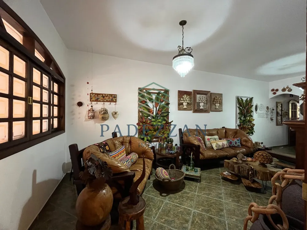 Casa, 2 quartos, 192 m² - Foto 1