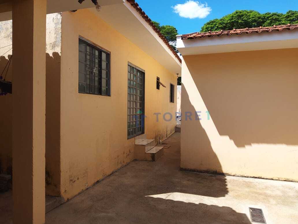 Casa à venda com 4 quartos, 213m² - Foto 12