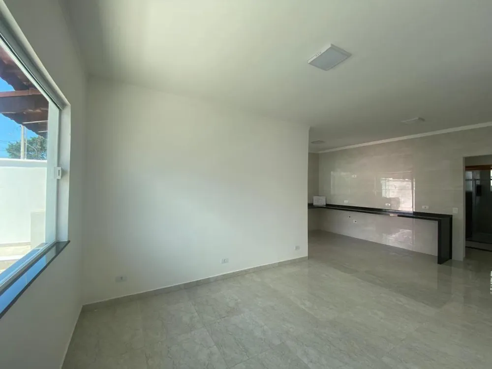 Casa, 3 quartos, 121 m² - Foto 1