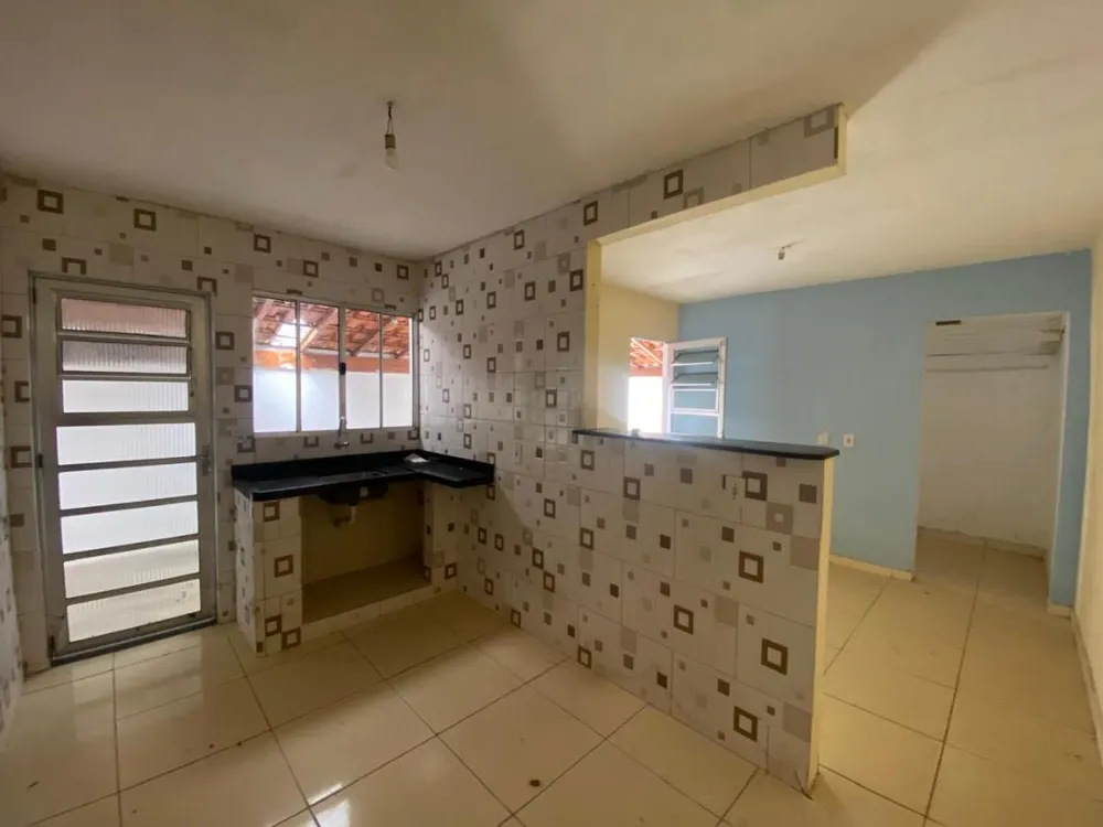 Casa, 3 quartos, 60 m² - Foto 2