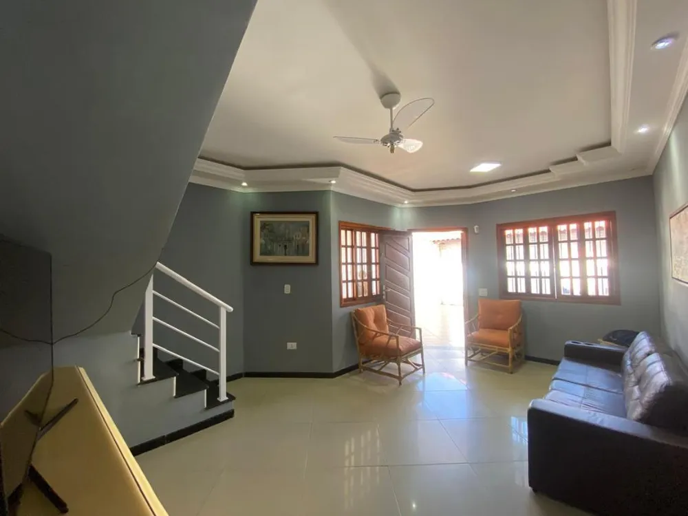 Sobrado, 4 quartos, 171 m² - Foto 1