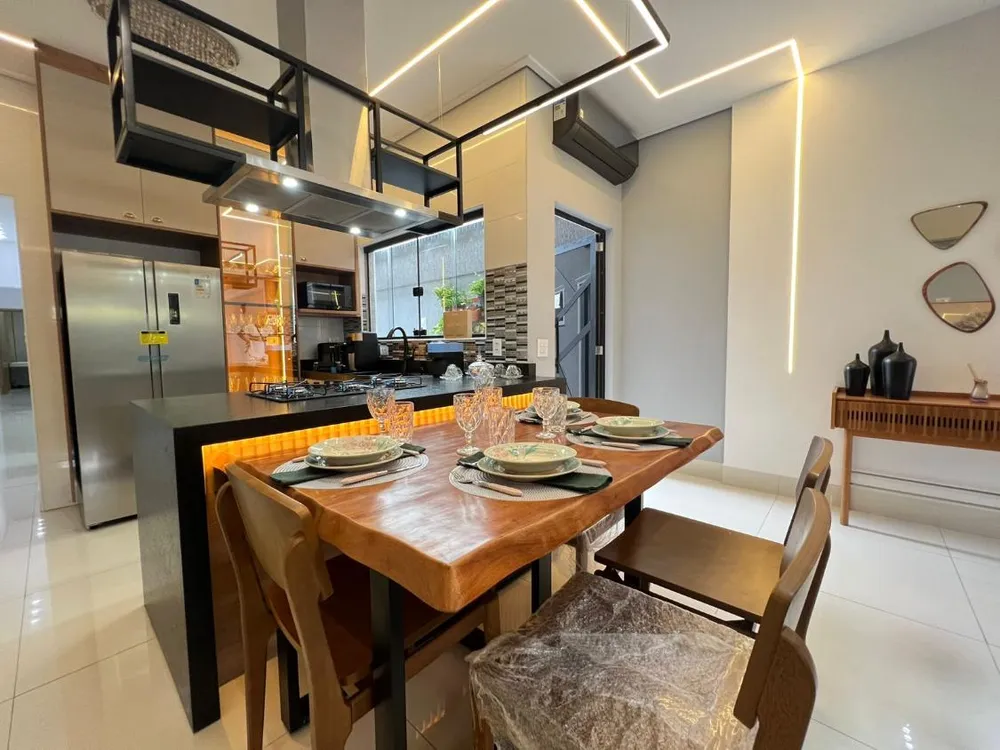 Casa, 3 quartos, 115 m² - Foto 2
