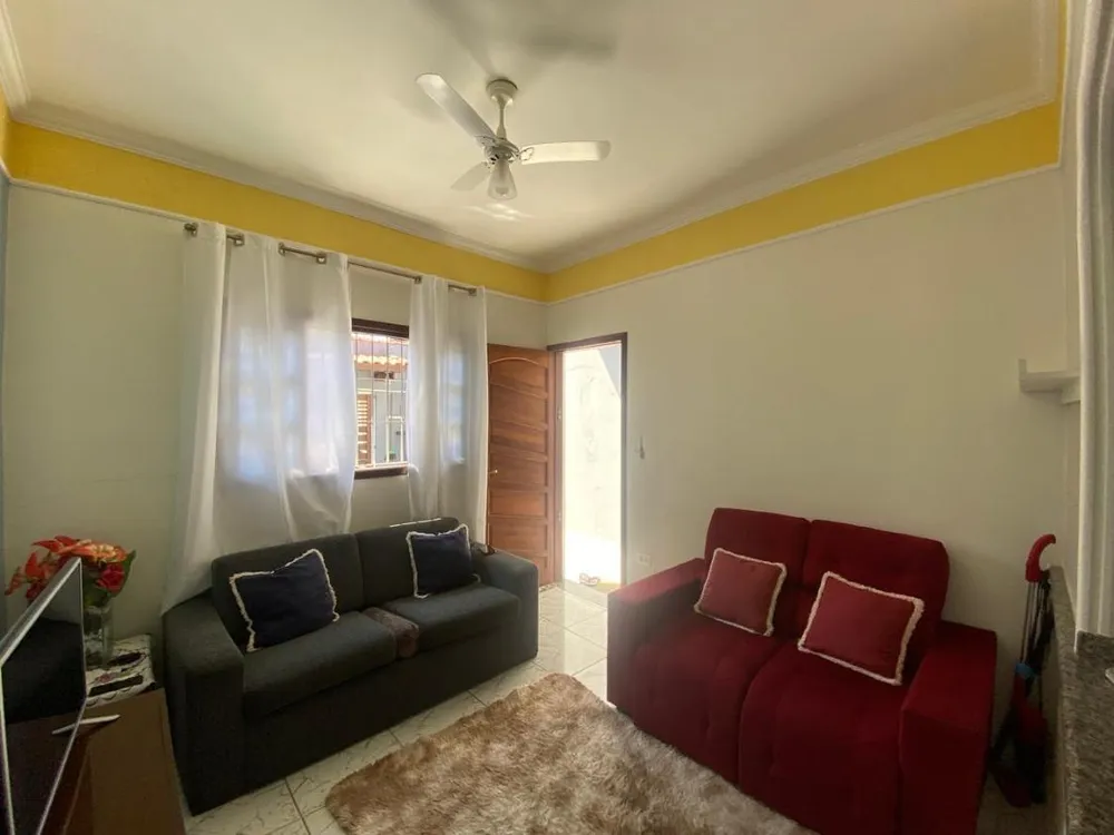 Casa, 2 quartos, 72 m² - Foto 1