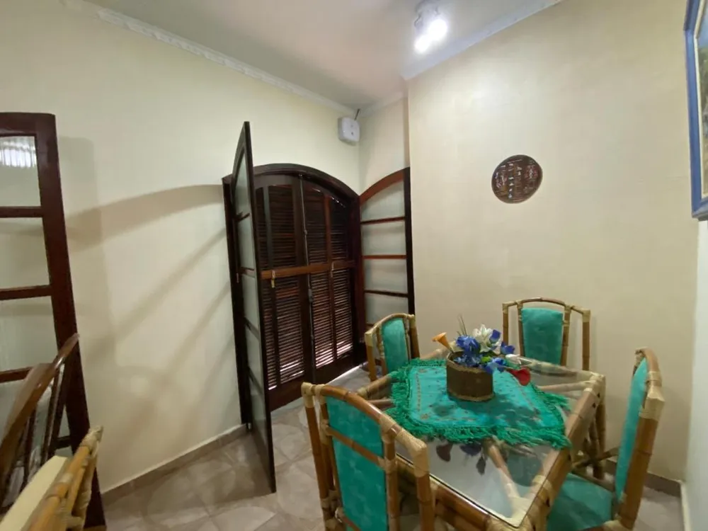 Casa, 5 quartos, 230 m² - Foto 2