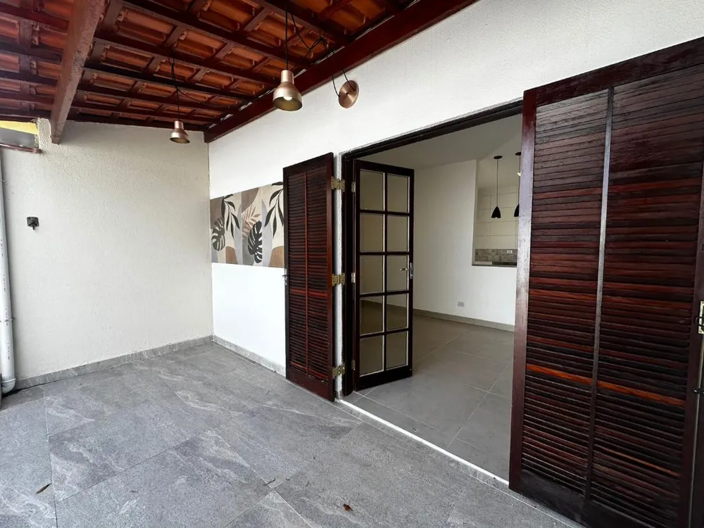 Casa, 2 quartos, 70 m² - Foto 2