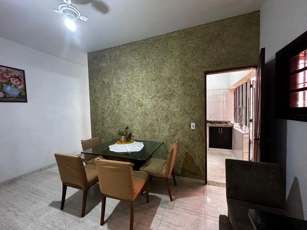 Casa, 4 quartos - Foto 1