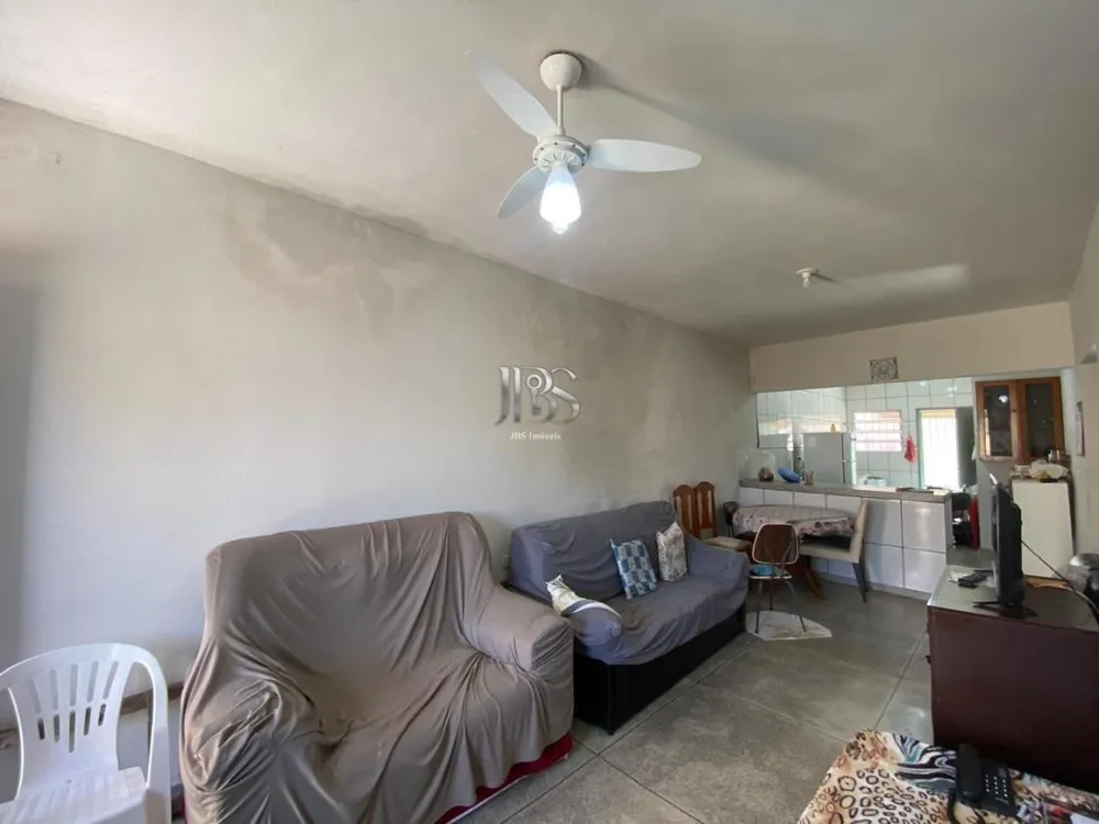 Casa, 4 quartos, 146 m² - Foto 1