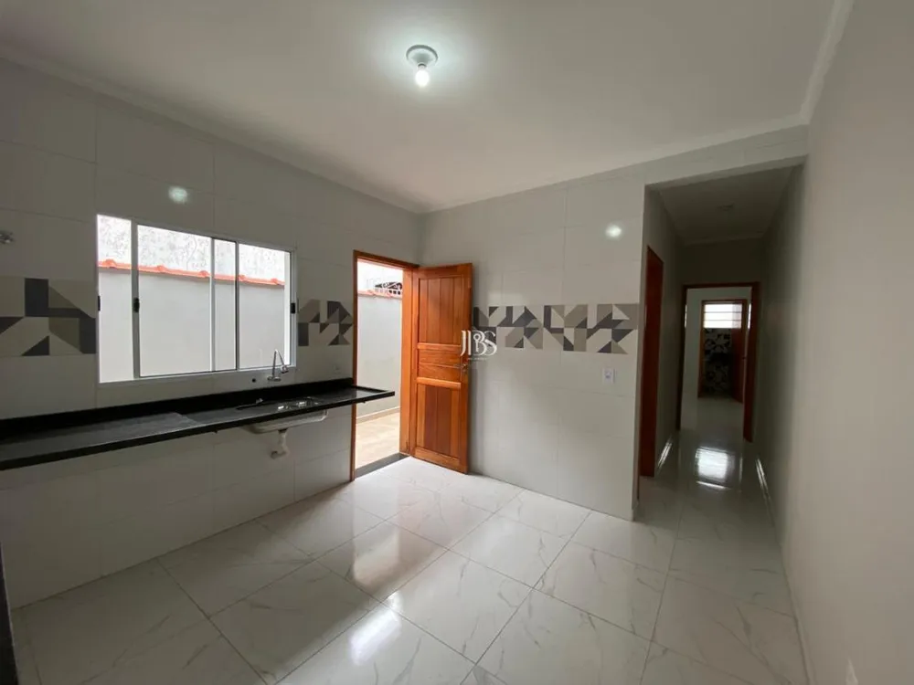 Casa, 3 quartos, 97 m² - Foto 2