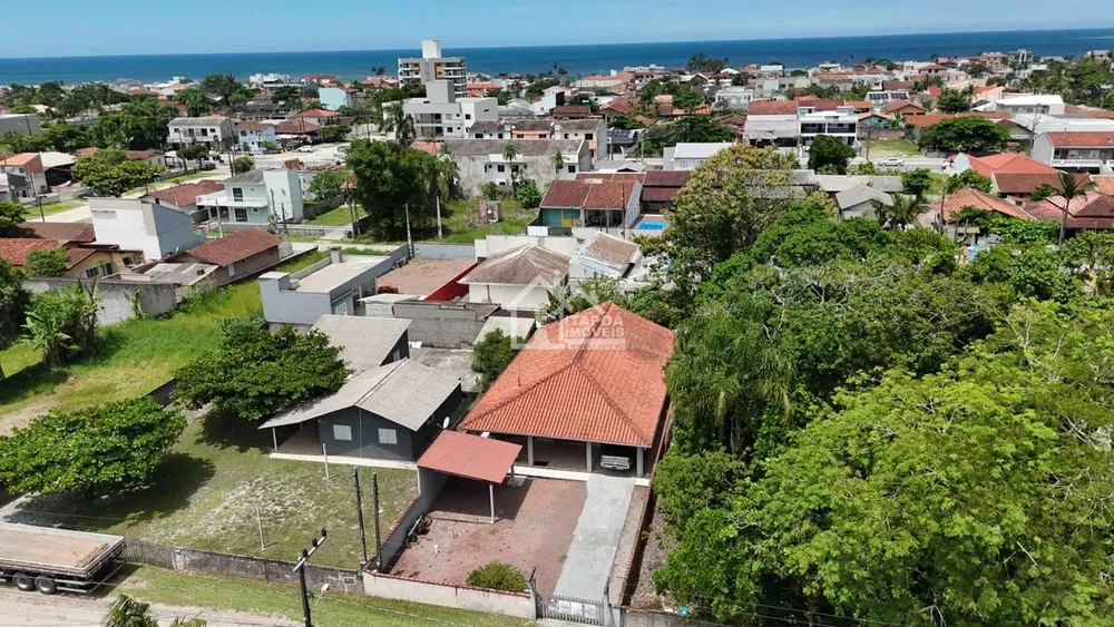 Casa, 3 quartos, 175 m² - Foto 1