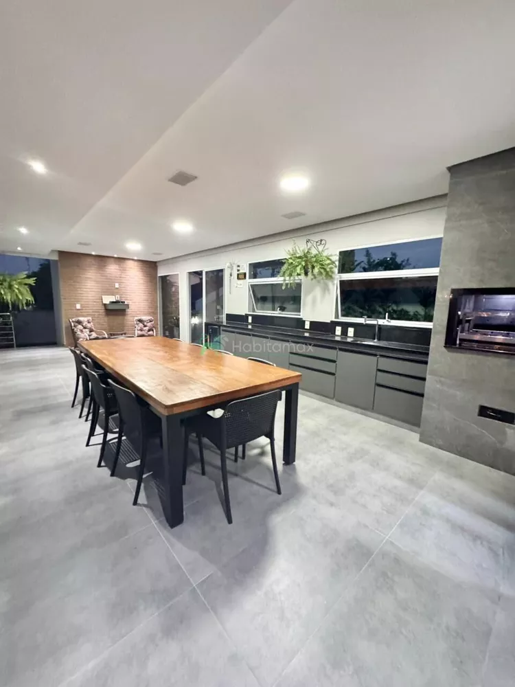 Casa, 5 quartos, 390 m² - Foto 4
