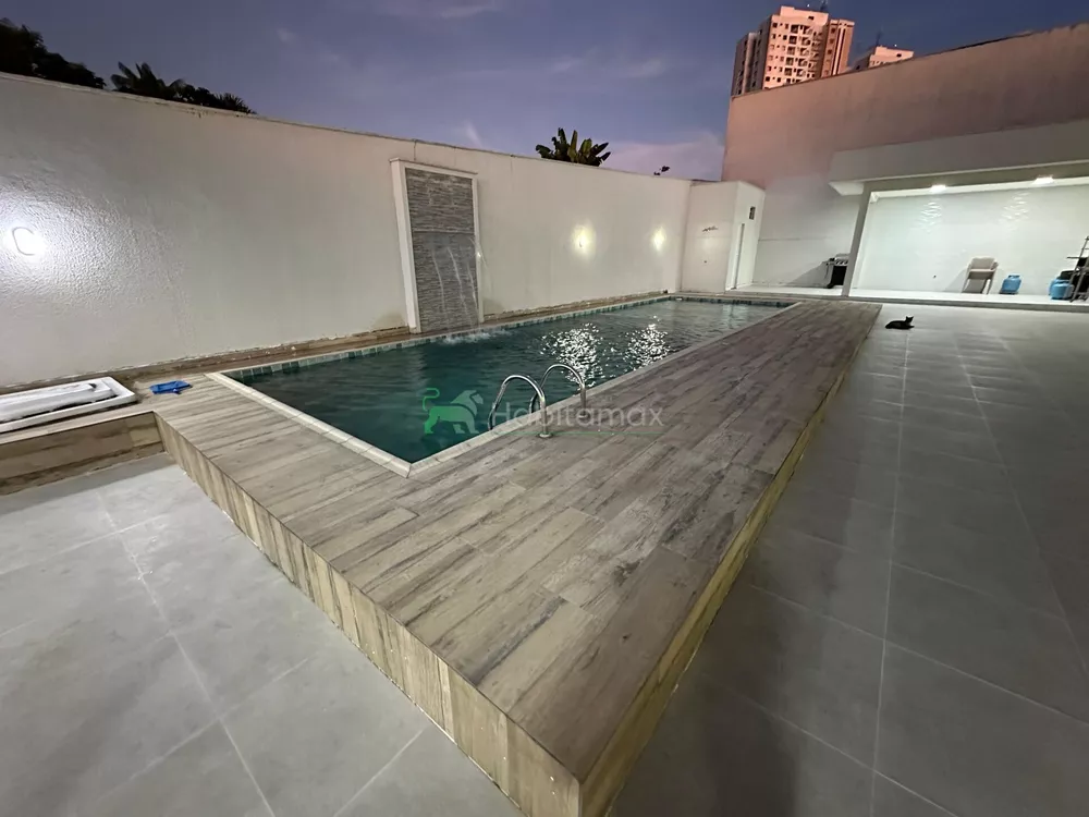 Casa, 4 quartos, 477 m² - Foto 1