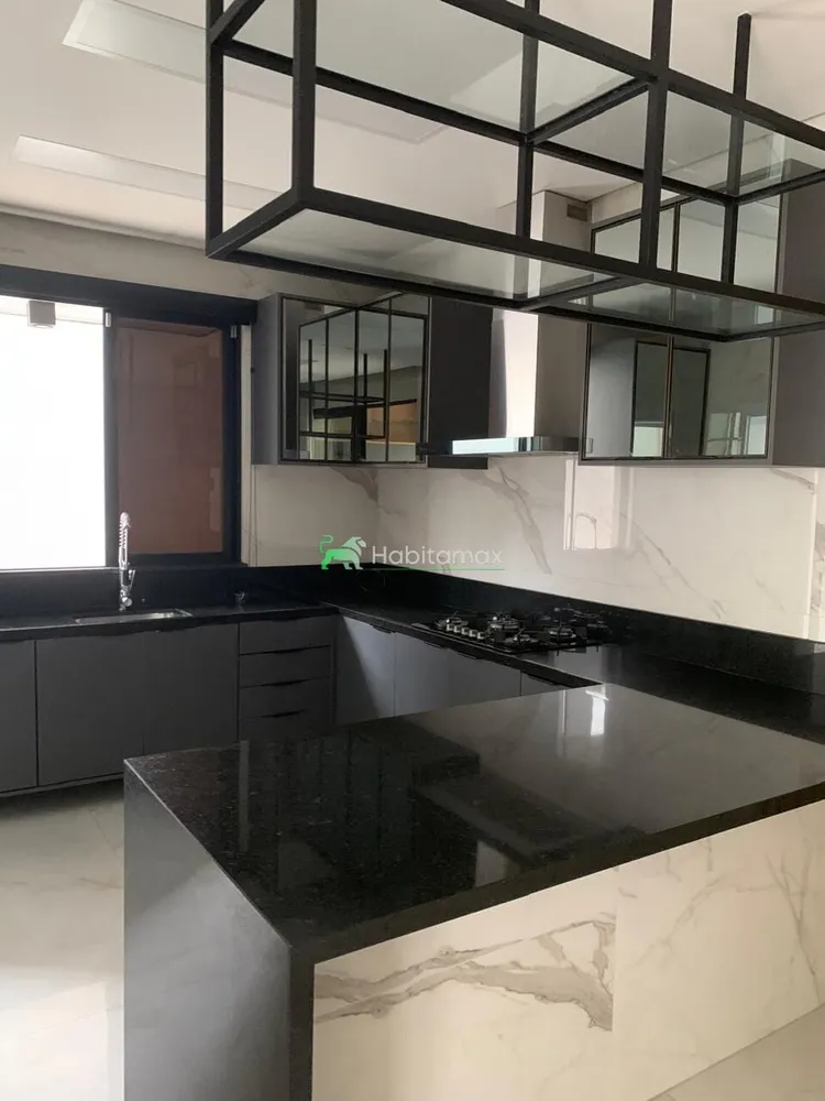 Casa, 4 quartos, 275 m² - Foto 10
