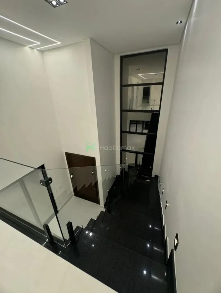 Casa, 4 quartos, 277 m² - Foto 8