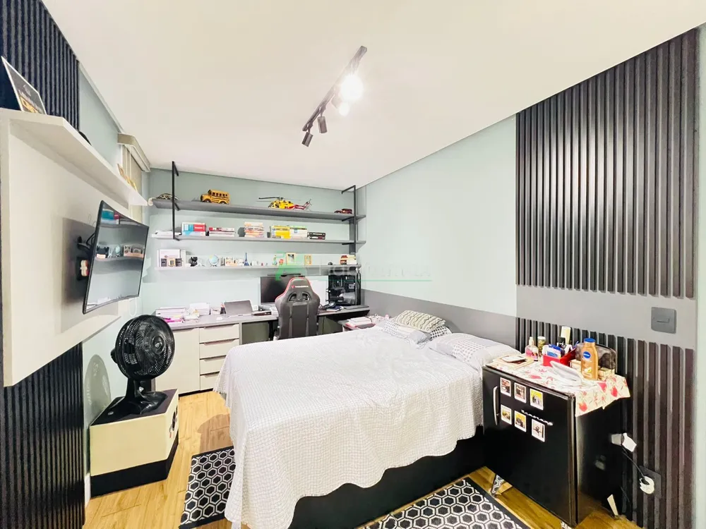 Casa, 3 quartos, 267 m² - Foto 2