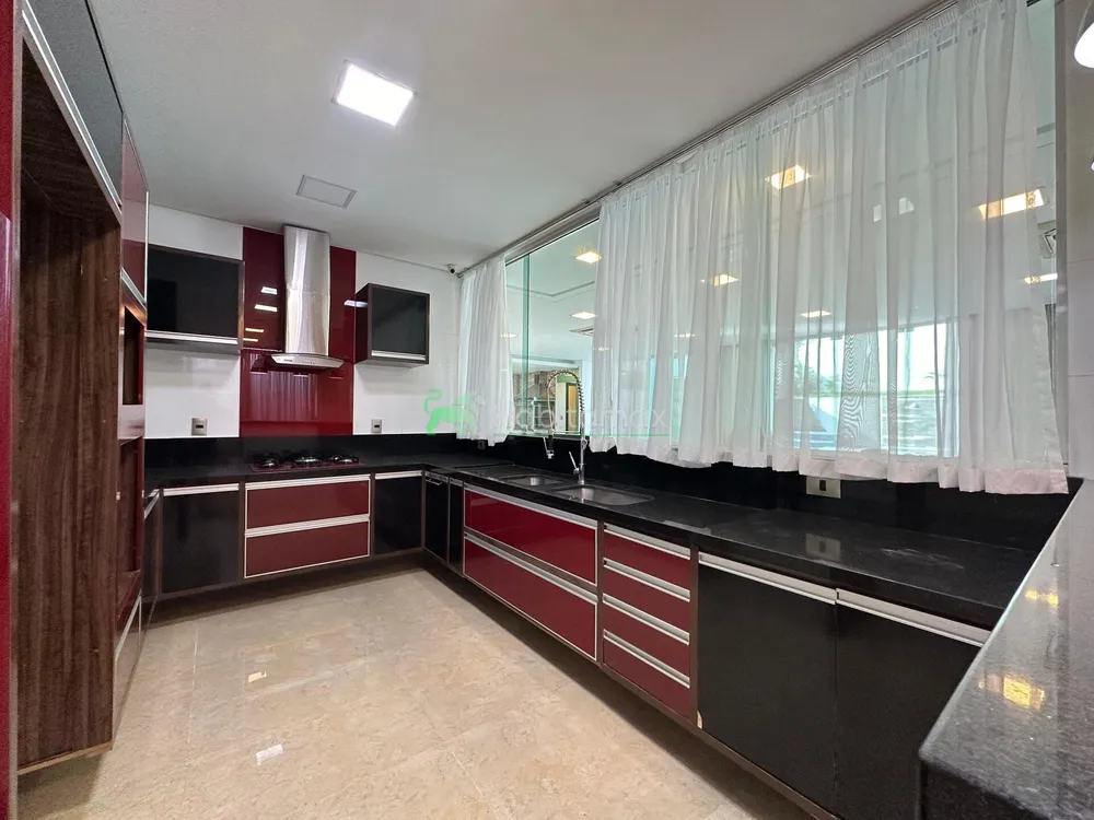 Casa, 6 quartos, 1800 m² - Foto 13