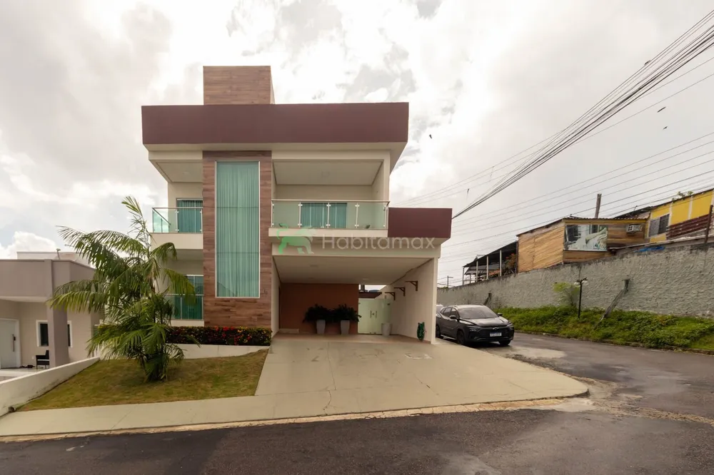 Casa, 3 quartos, 267 m² - Foto 1