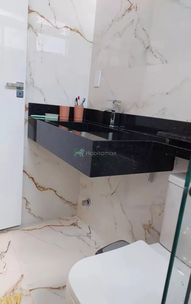 Casa, 4 quartos, 264 m² - Foto 1