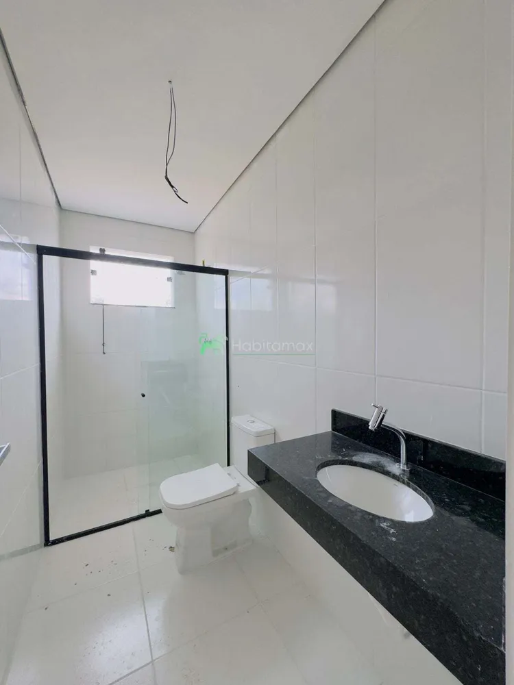 Casa, 4 quartos, 220 m² - Foto 2
