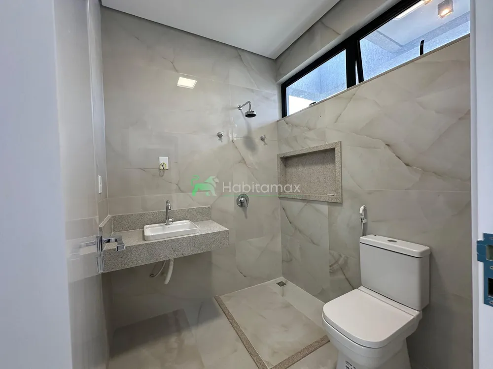 Casa, 3 quartos, 240 m² - Foto 14