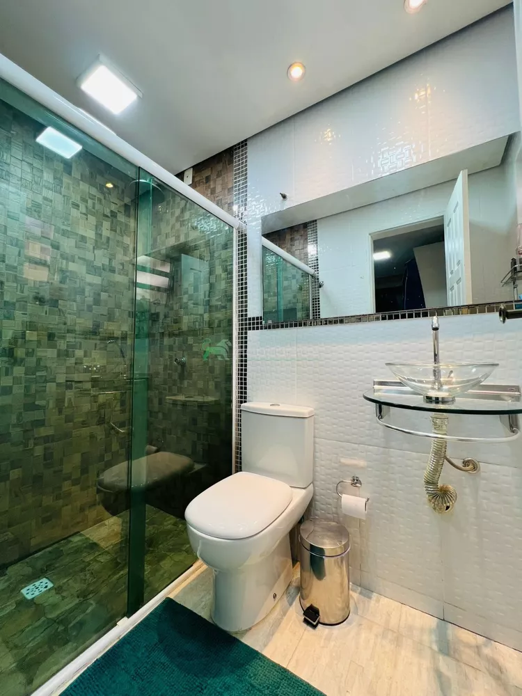 Casa, 5 quartos, 230 m² - Foto 4