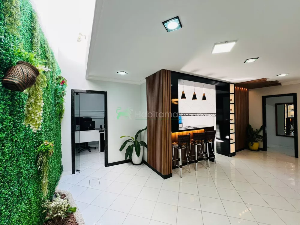 Casa, 5 quartos, 230 m² - Foto 2