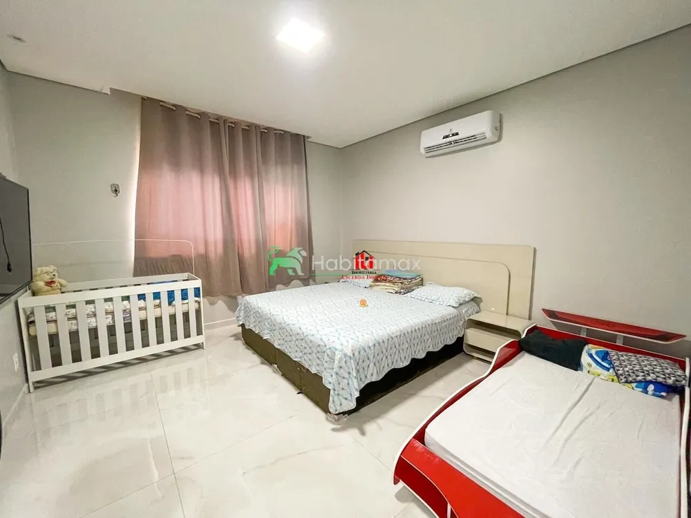 Casa, 3 quartos, 180 m² - Foto 9