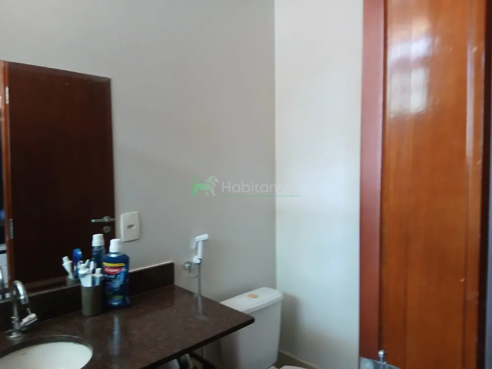 Casa, 3 quartos, 246 m² - Foto 1