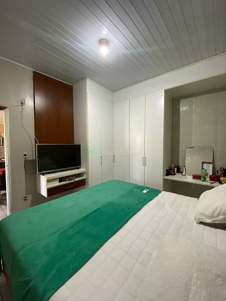 Casa, 3 quartos, 250 m² - Foto 2