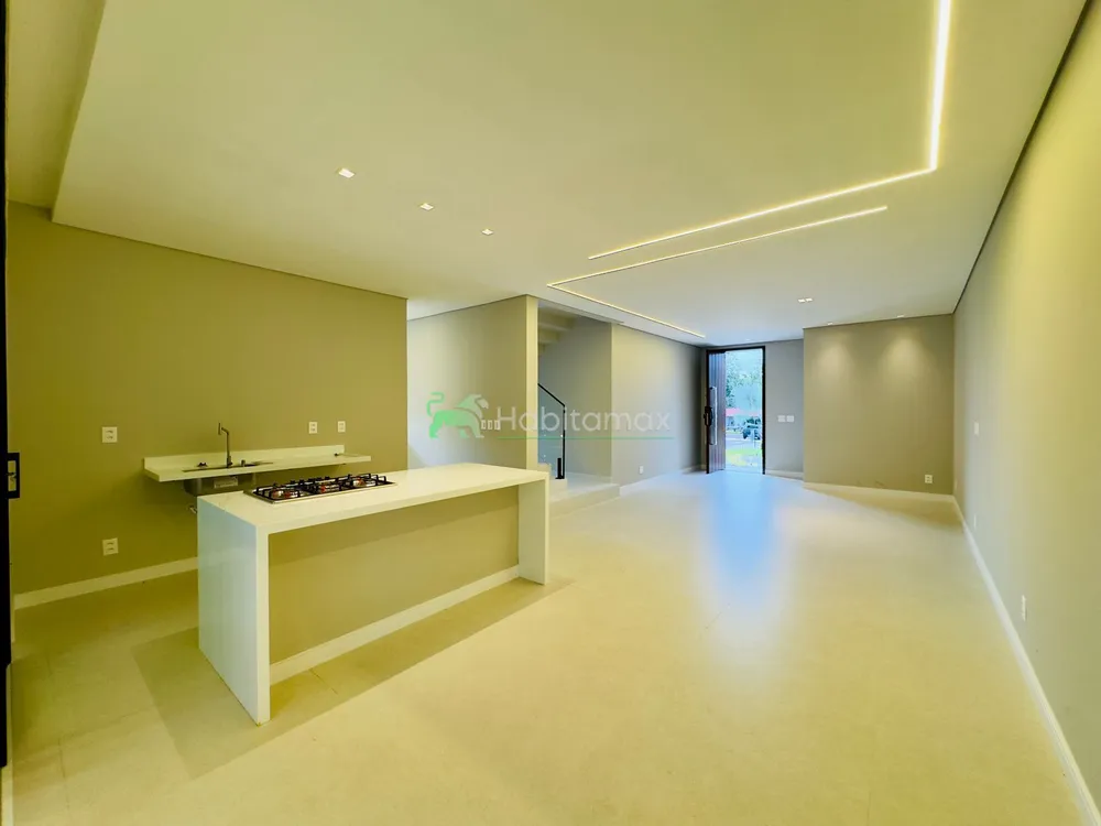 Casa, 3 quartos, 244 m² - Foto 13