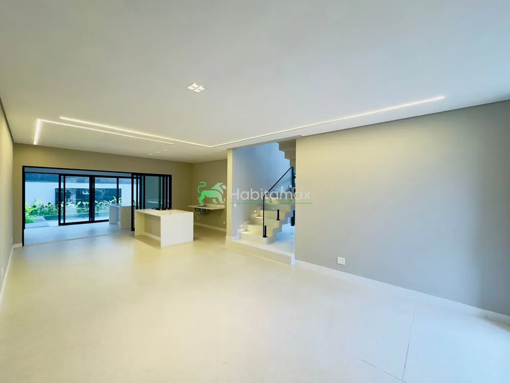 Casa, 3 quartos, 244 m² - Foto 12