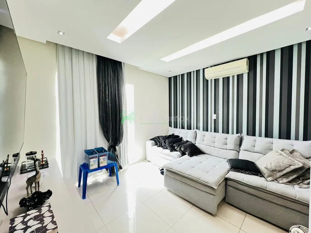 Casa, 3 quartos, 258 m² - Foto 4