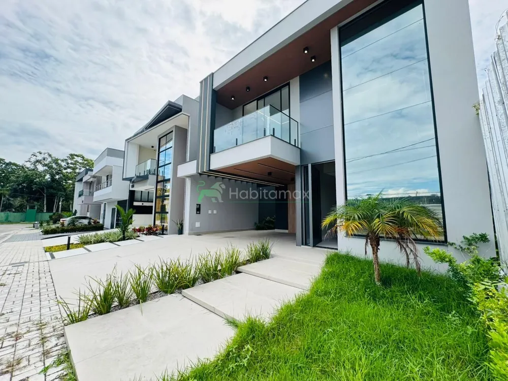 Casa, 3 quartos, 292 m² - Foto 2