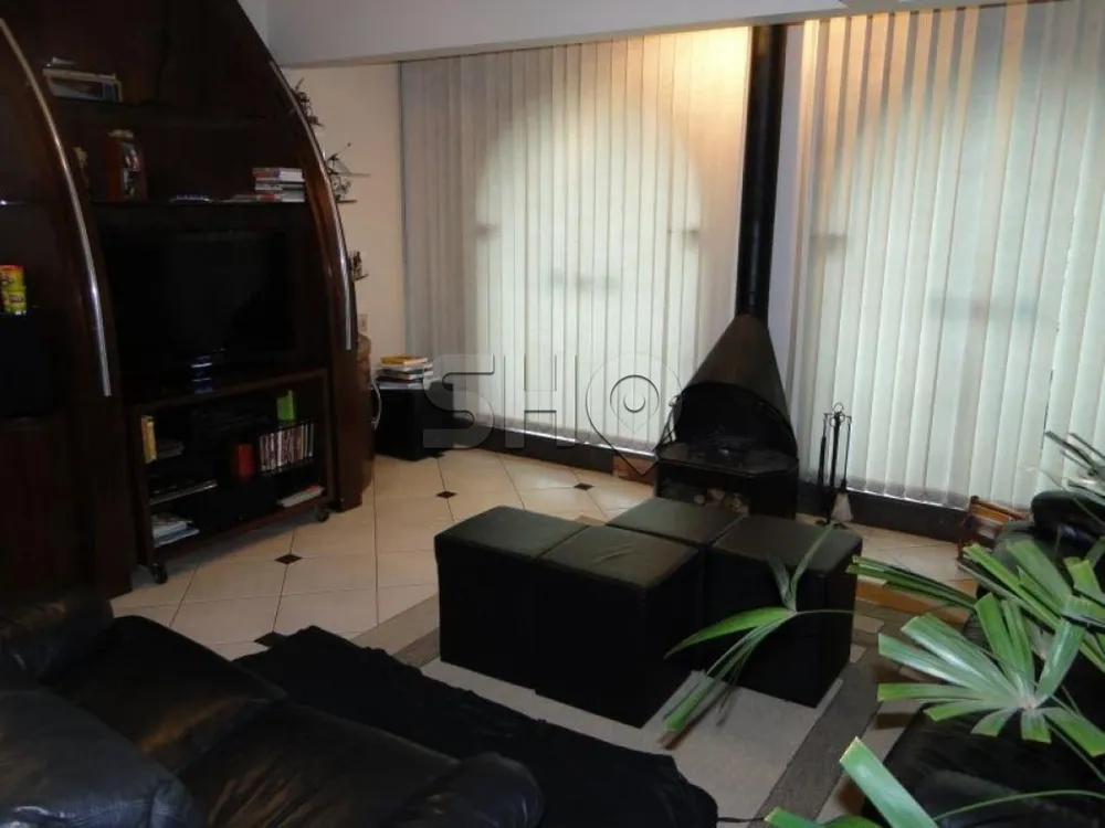 Sobrado, 3 quartos, 235 m² - Foto 2
