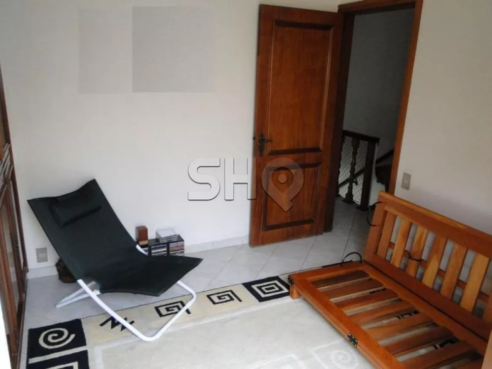 Sobrado, 3 quartos, 235 m² - Foto 3
