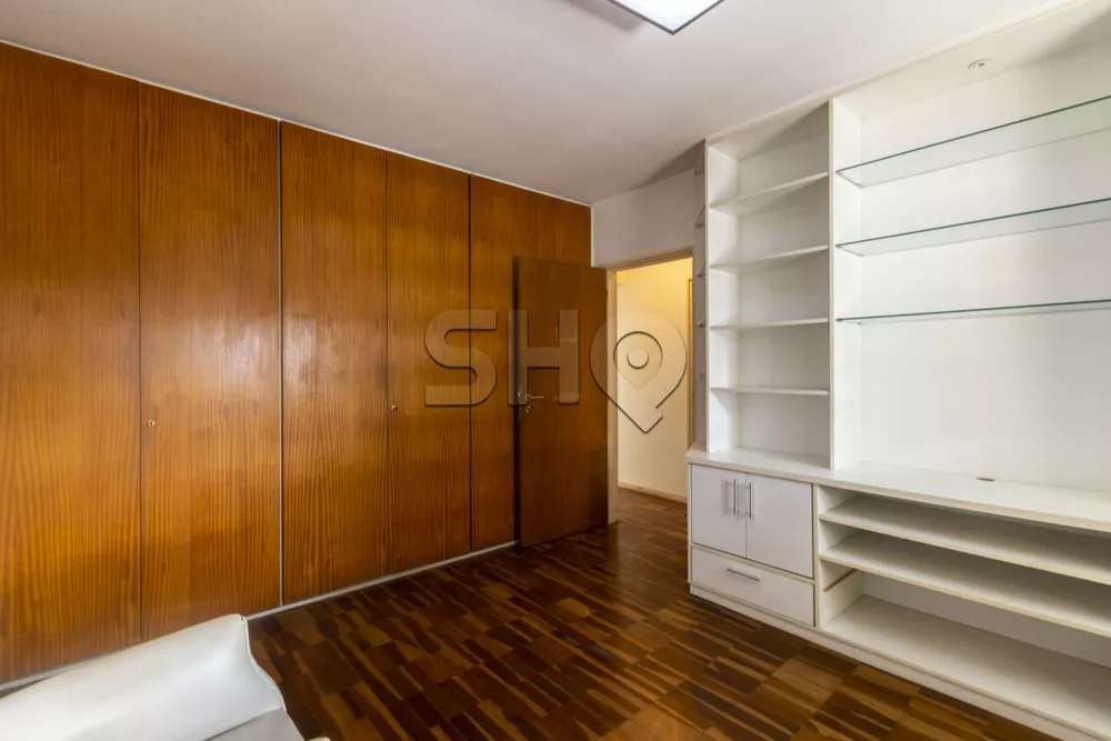Apartamento, 3 quartos, 140 m² - Foto 1
