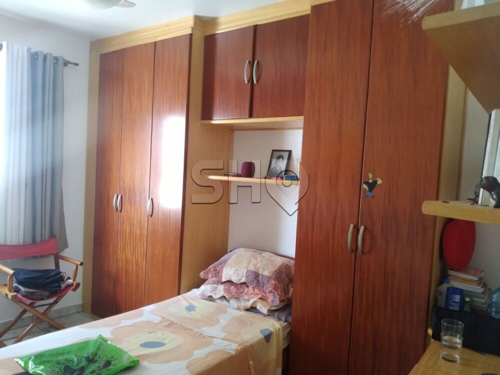 Casa, 4 quartos, 190 m² - Foto 1