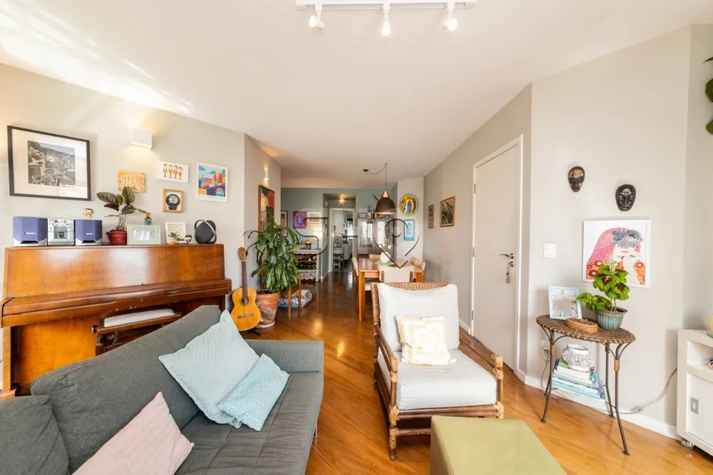 Apartamento, 3 quartos, 130 m² - Foto 2
