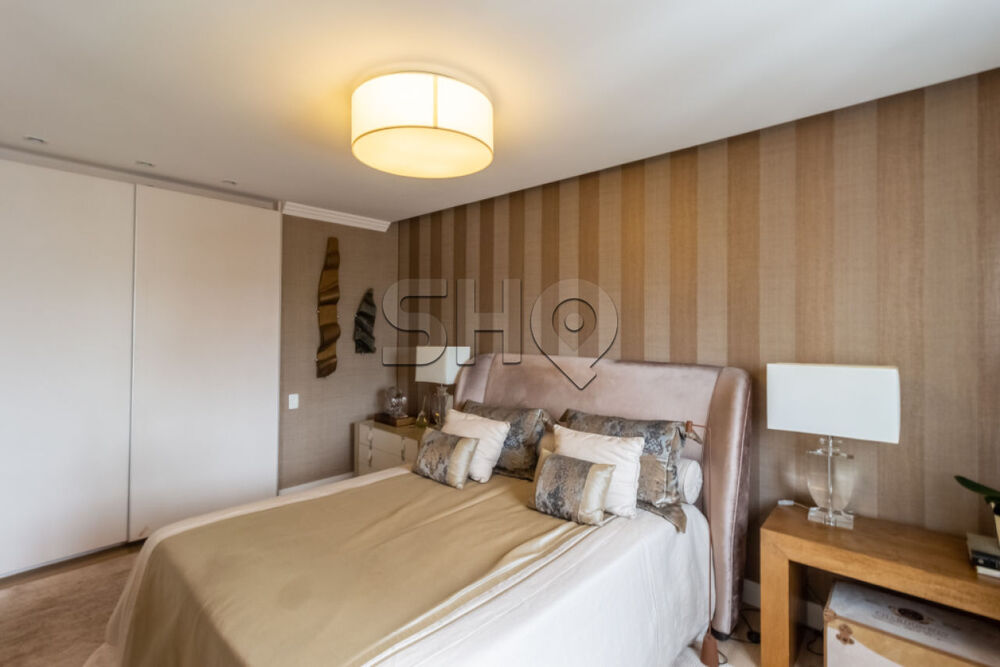Apartamento à venda com 4 quartos, 244m² - Foto 6