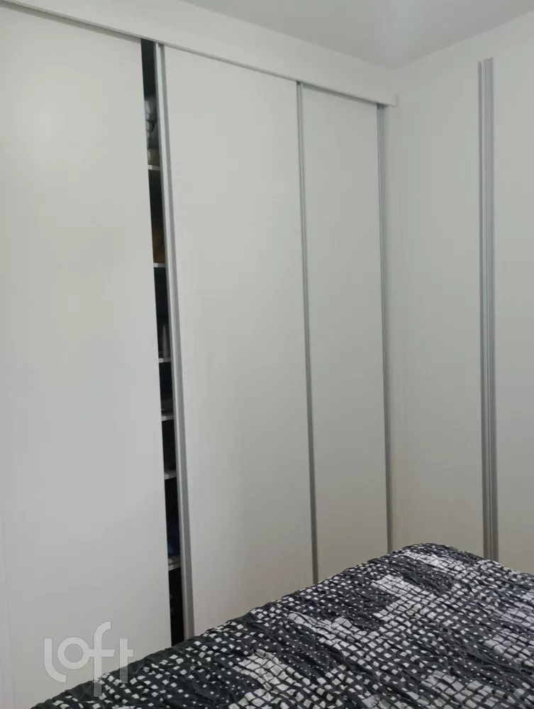 Apartamento à venda com 2 quartos, 79m² - Foto 4