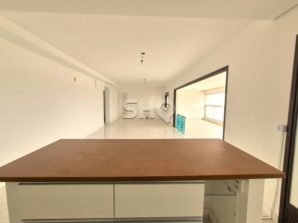 Apartamento, 3 quartos, 178 m² - Foto 10