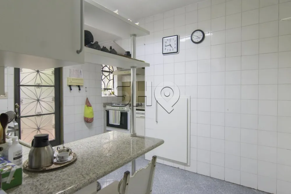 Casa, 3 quartos, 295 m² - Foto 4