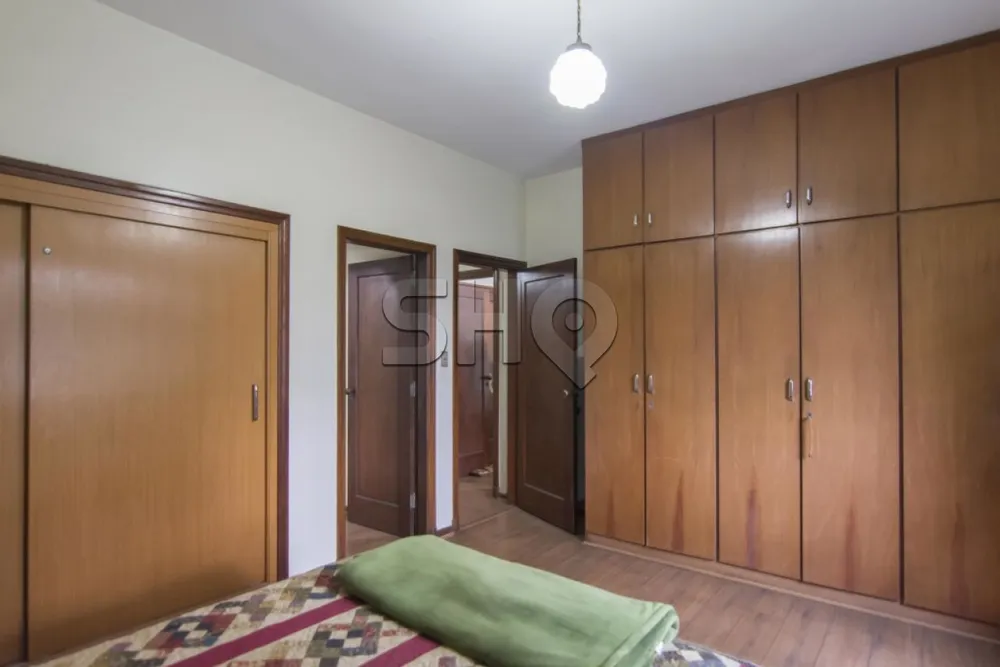 Casa, 3 quartos, 295 m² - Foto 2