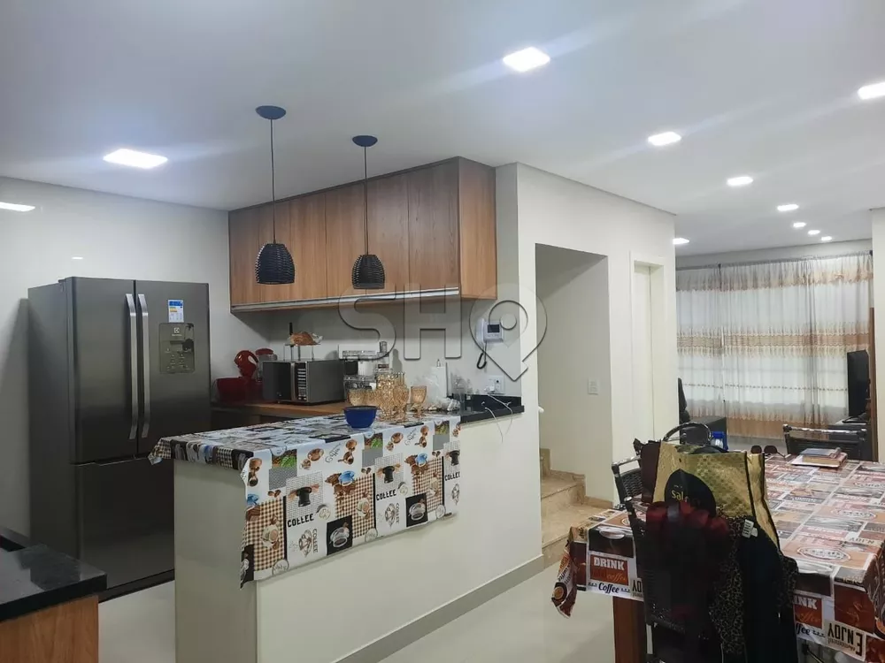 Sobrado, 4 quartos, 250 m² - Foto 1