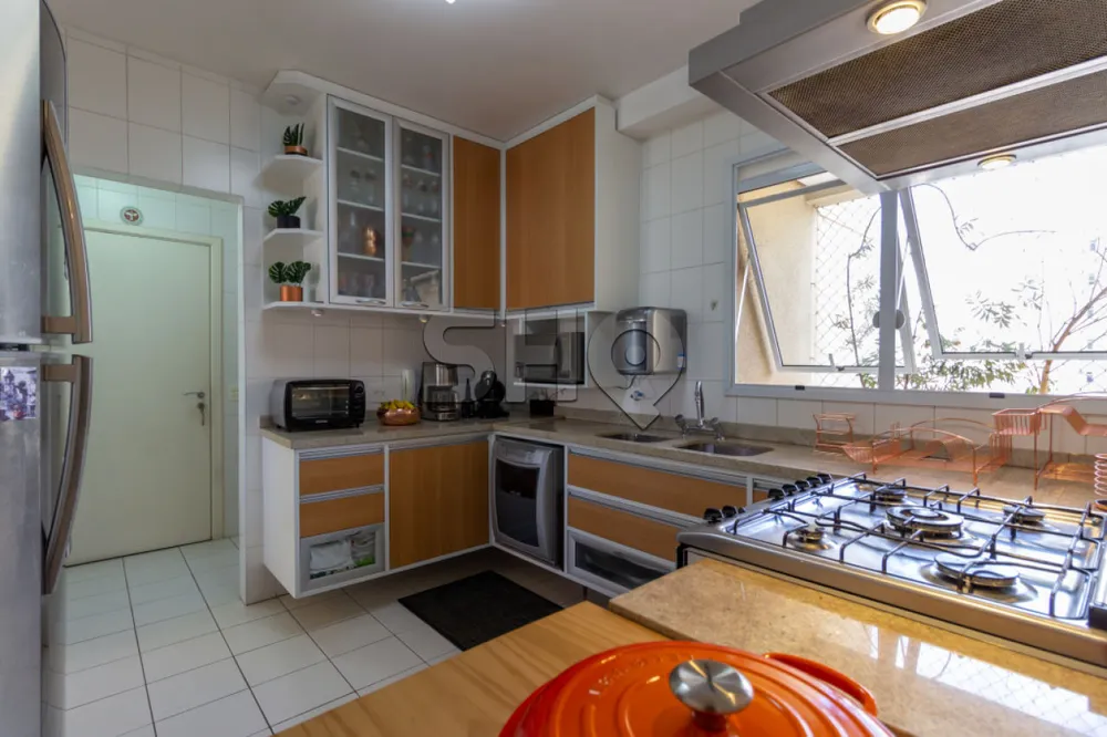 Apartamento, 4 quartos, 158 m² - Foto 1