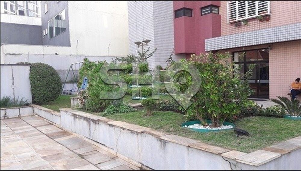 Apartamento à venda com 2 quartos, 60m² - Foto 5