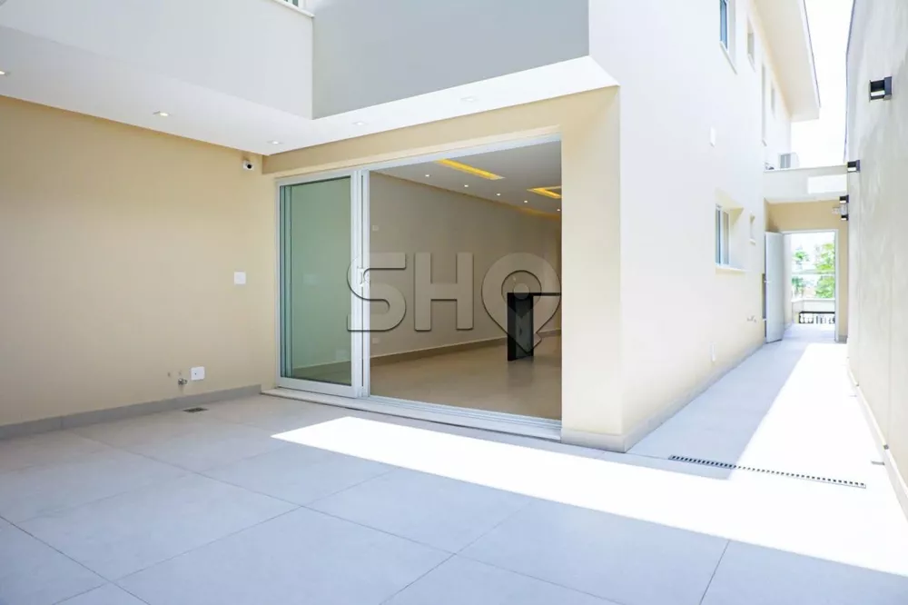 Sobrado à venda com 3 quartos, 215m² - Foto 14